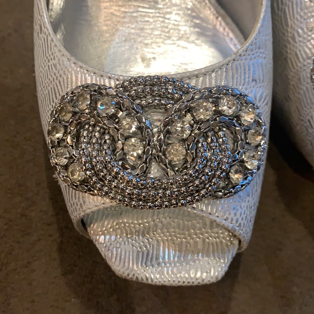 Heels - Picture 7 of 7